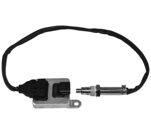 Mercedes NOx sensor before SCR catalyst close-up