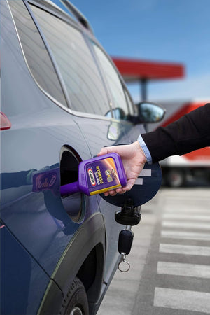 Wynns diesel engine cleaner bottle packaging side angle automotive fuel treatment UK stock