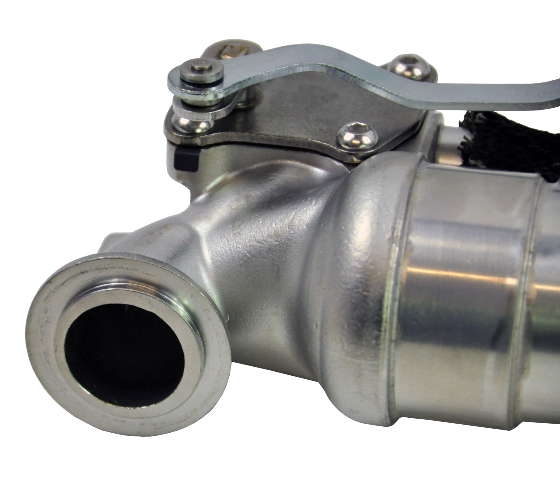Ford Ranger EGR cooler coolant pipe connections detail