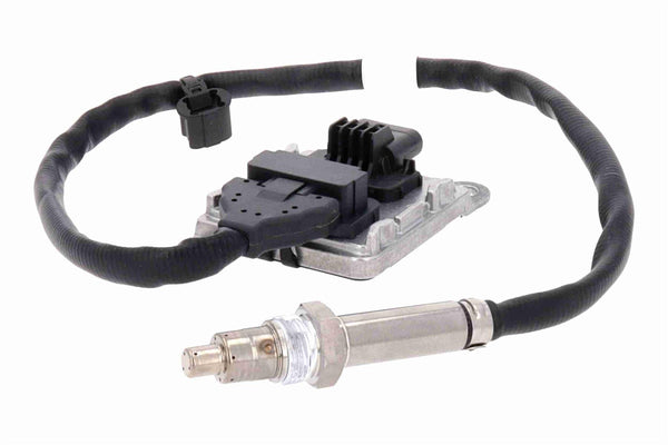 NOx sensor 29660‑2U250 downstream after catalytic converter, 5‑pin oval connector