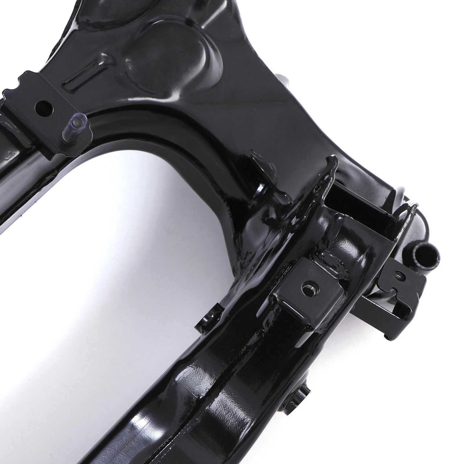 Rear subframe crossmember for Nissan Qashqai / X-Trail – sources & mounting details
