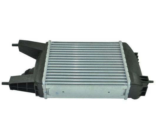 Charge Air Intercooler for Nissan: Juke, Pulsar - D2P Autoparts