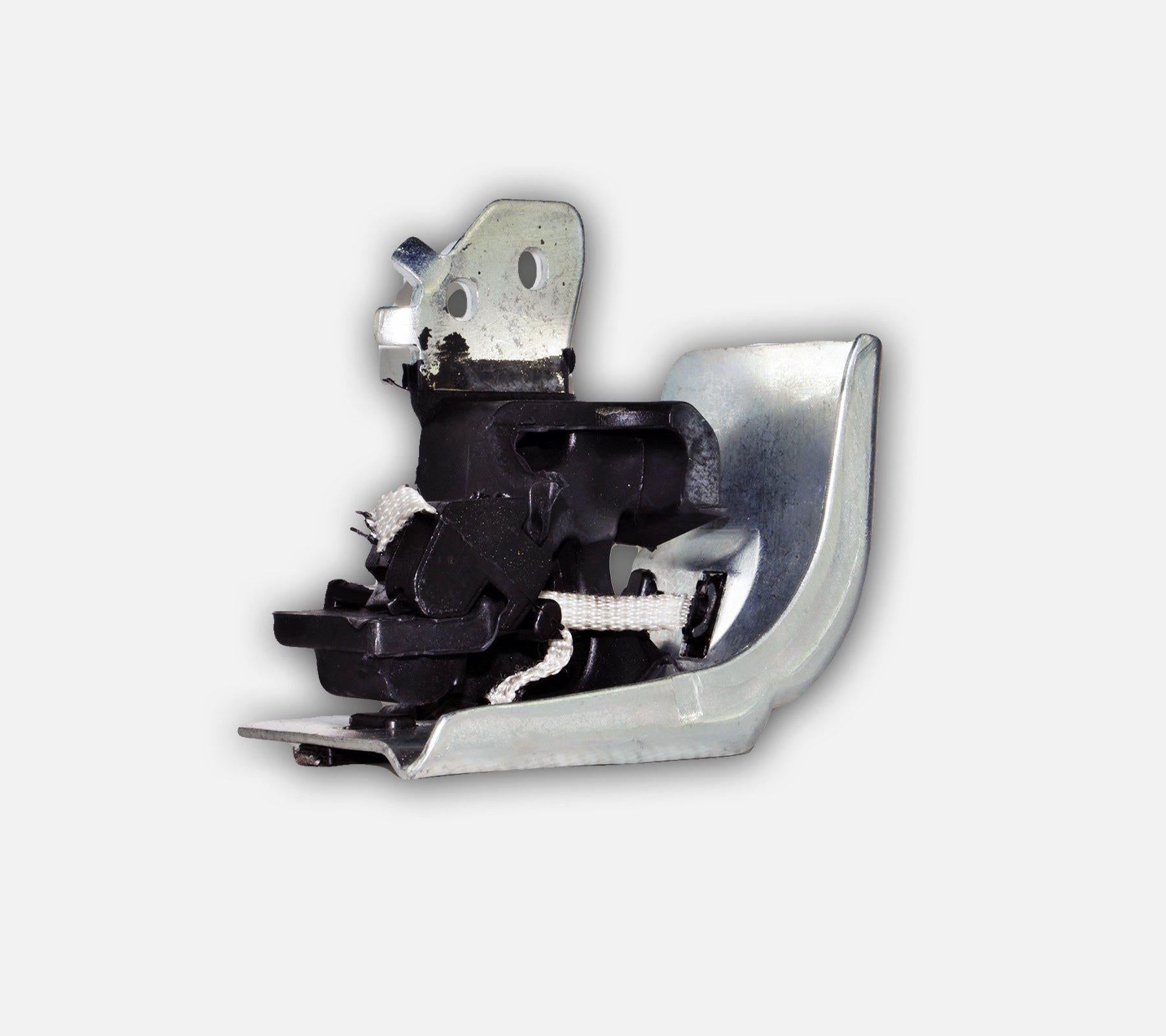 Exhaust Rubber Mount (Bracket Holder) For Renault Grand Scenic, Megane, Scenic 8200035447 - D2P Autoparts