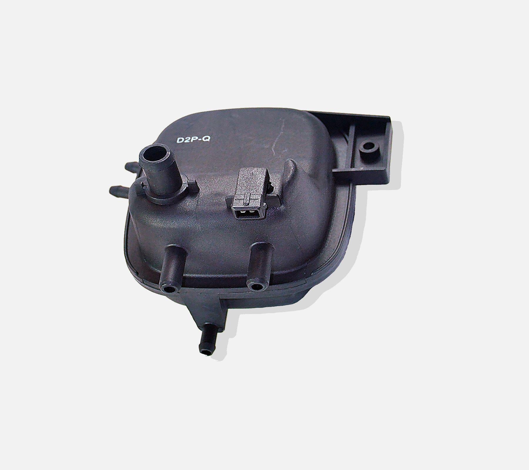 Expansion Coolant Reservoir Tank For Jaguar: XK8, MJD4400AB - D2P Autoparts